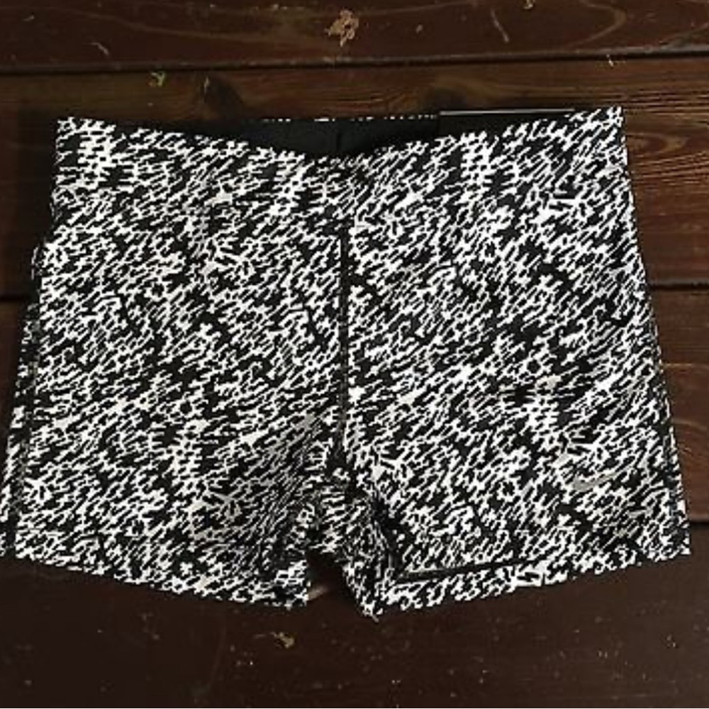 Nike dri-fit shorts, tight fit 3" length.